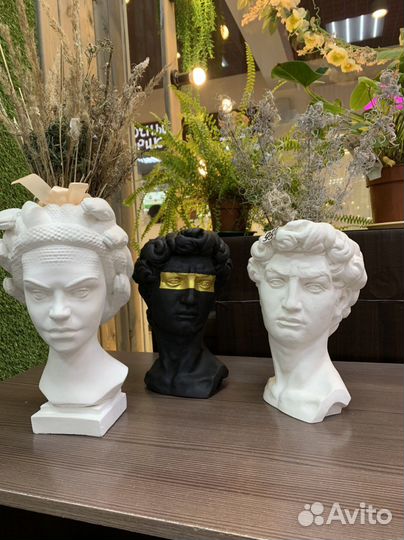 Кашпо для цветов