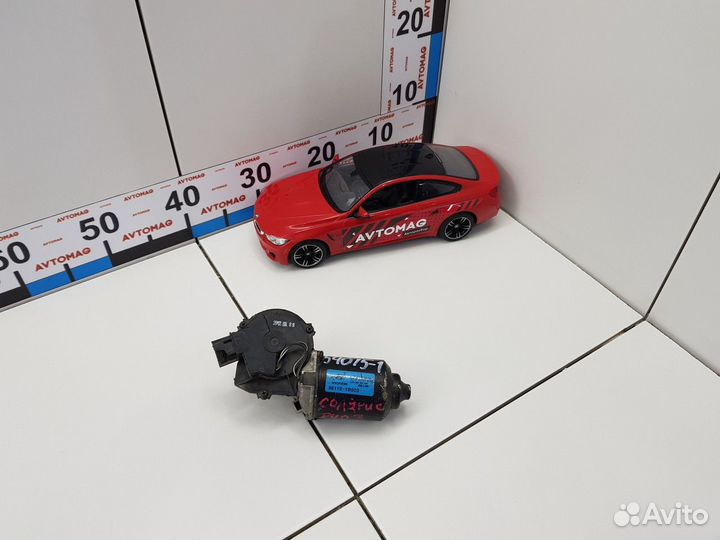 Моторчик стеклоочистителя передний