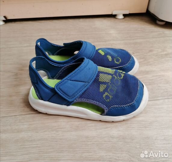 Сандали Adidas р.28