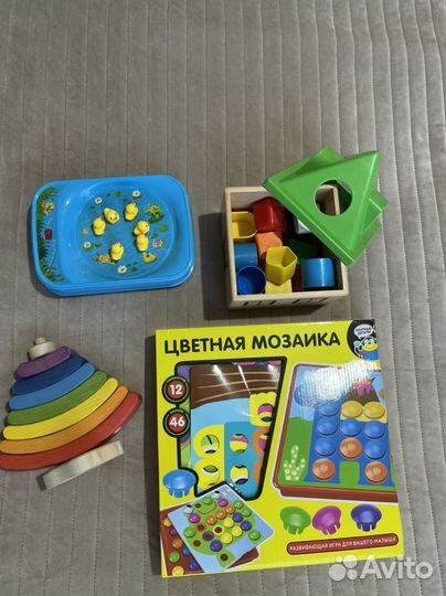 Развивающие игрушки пакетом для малыша от года