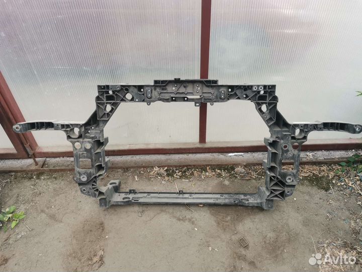 Панель передняя (телевизор) Honda CR-V 2017