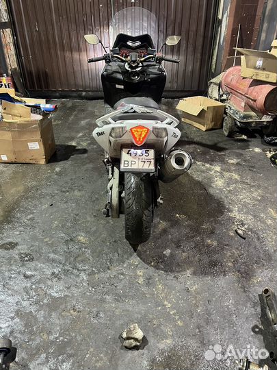 Ямаха Т-Мах