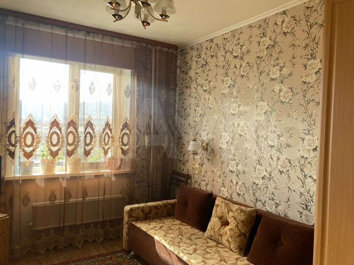 4-к. квартира, 80 м², 3/10 эт.