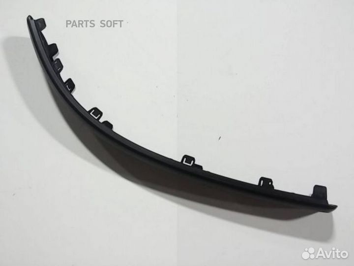 Volvo 39993336 Молдинг бампера переднего правый
