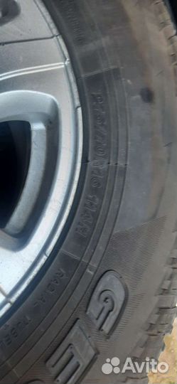 R16 Yokohama Geolandar A/T G015 275/70, PCD 5x139.7 DIA 108