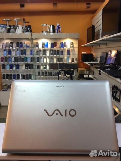 Ноутбук Sony vaio PCG-61611V (9Я)