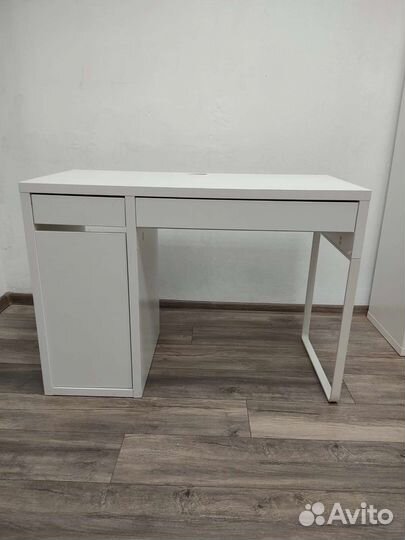 Письменный стол Икеа Микке