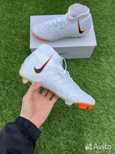 Футбольные бутсы nike phantom Luna Elite FG