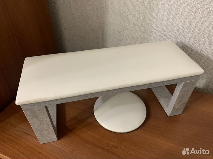 Подставка для рук маникюрная