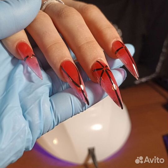 Модель на наращивание маникюр