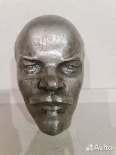 Бюст Ленина СССР