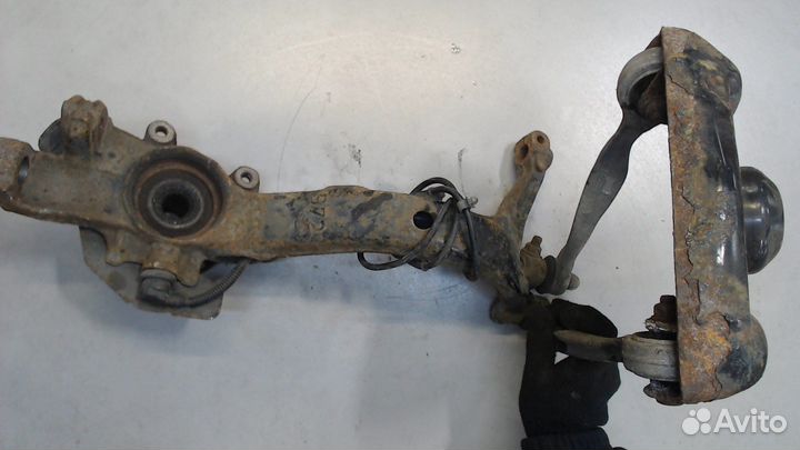 Ступица (кулак, цапфа) Volkswagen Passat 5, 1998