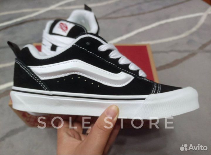 Дутые кеды Vans Knu Skool