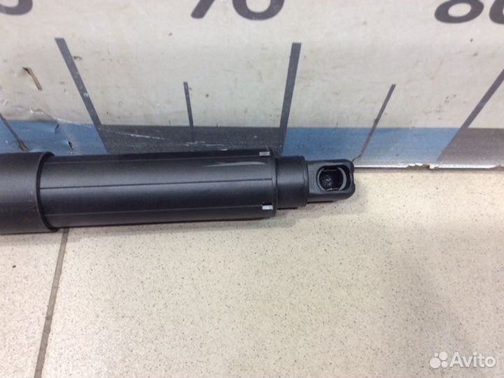 Амортизатор двери багажника правый Bmw 6-Serie Gt