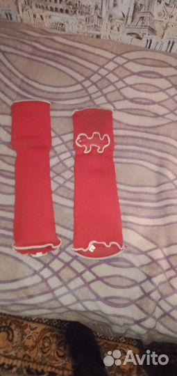 Боксерские перчатки 10 oz и защита для ног