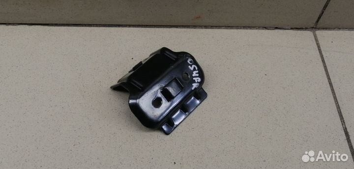 Кронштейн (сопут. товар) Transit 2014