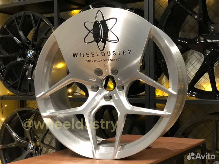 Кованые диски HRE R21 для Lexus LX 570