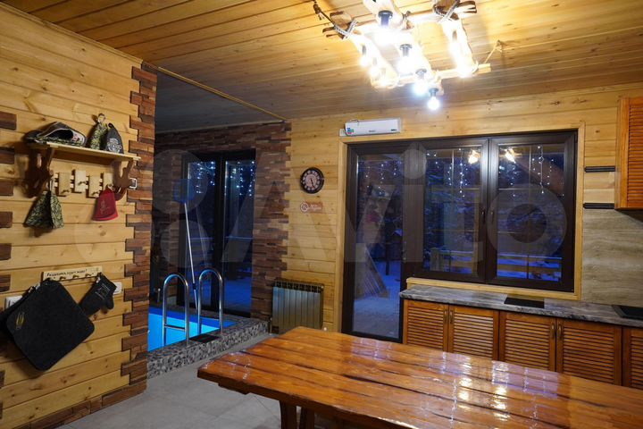 Дом 160 м² на участке 10 сот.