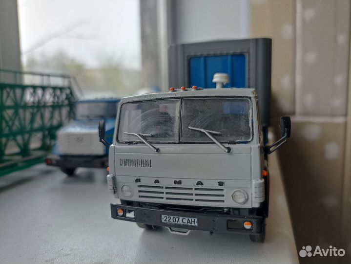 Камаз-54112 и маз-93971 1:43