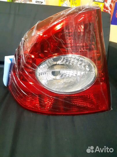 Фонарь задний Ford Focus 2 седан
