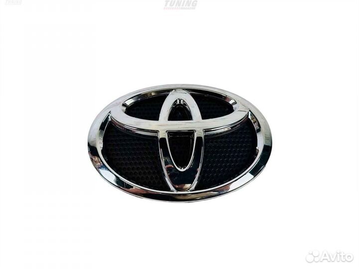 Эмблема в решетку Toyota Land Cruiser 200 F1498