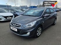 Hyundai Solaris 1.4 AT, 2014, 176 181 км, с пробегом, цена 685 000 руб.