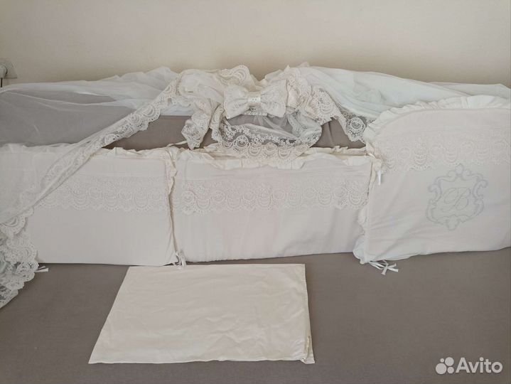 Комплект в кроватку с балдахином