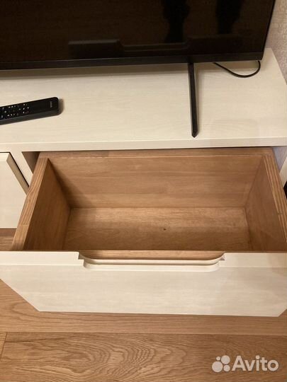 Тумба под телевизор