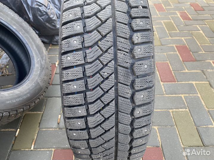 Viatti Brina Nordico V-522 215/60 R16