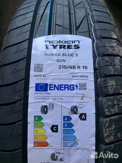 Nokian Tyres Hakka Blue 3 SUV 215/65 R16