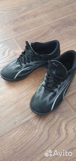 Футбольные бутсы