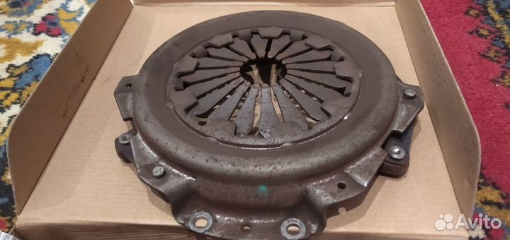 Сцепление на Логан