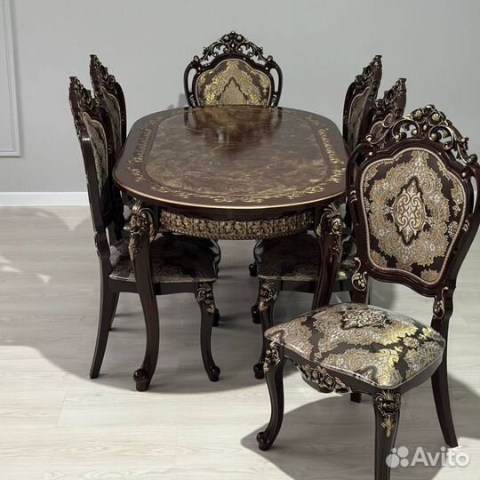 Столы и стулья