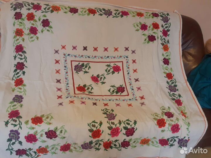 Старинная скатерть