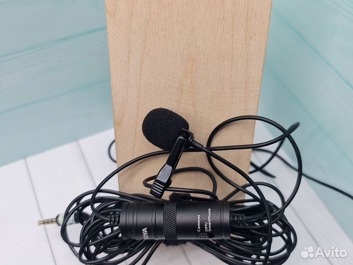 Микрофон петличный Boya BY-M1