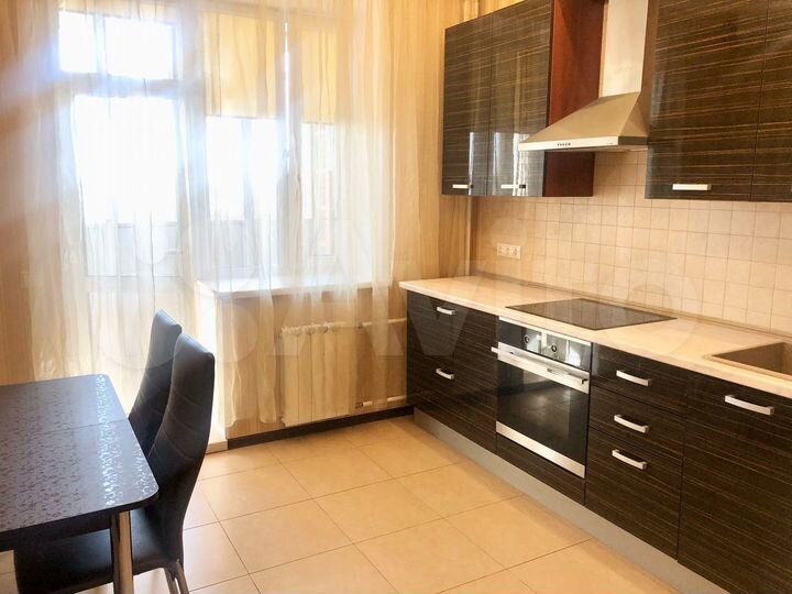 2-к. квартира, 76,6 м², 14/23 эт.