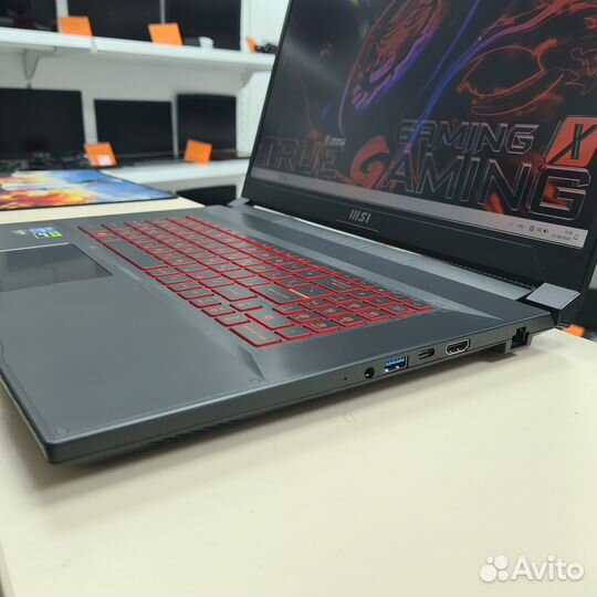 Игровой MSI Katana 17.3