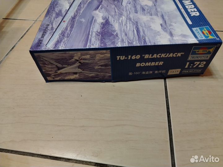Модель самолёта ту 160 в 1:72