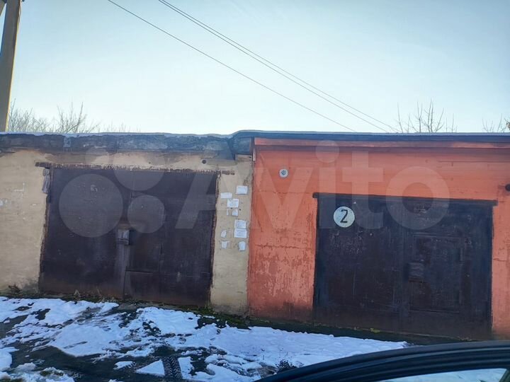 Гараж, > 30 м²