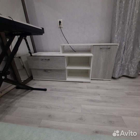 Тумба под телевизор