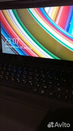 Nokia Lumia 2520 с оригинальной док станцией