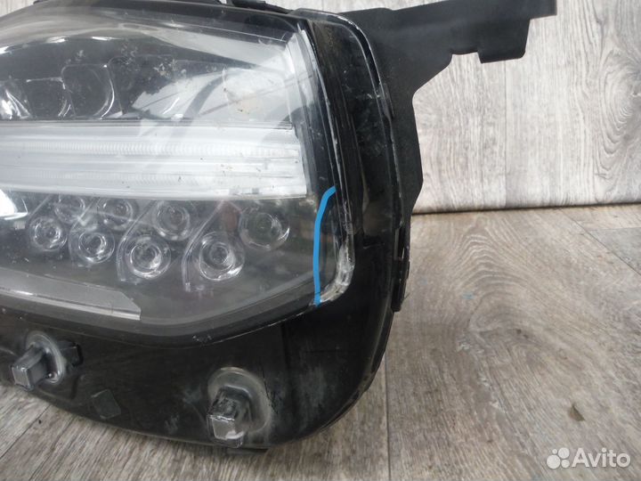 Фара правая №44 volvo XC90 2 2018