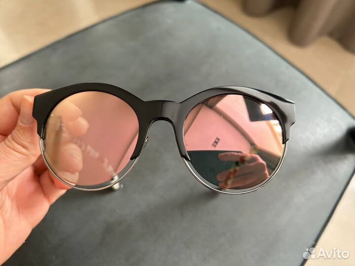 Солнцезащитные очки