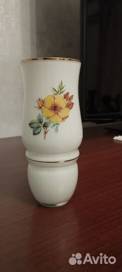 Вазы из стекла и керамике