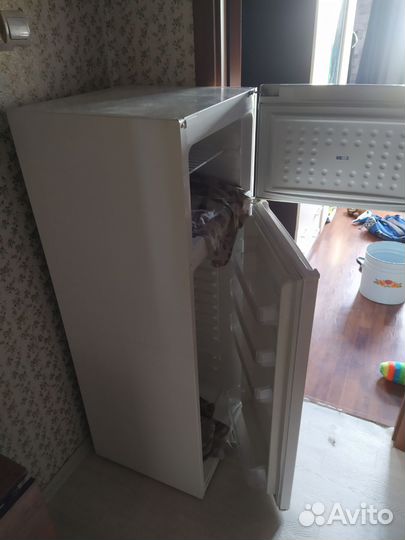 Холодильник