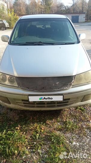 Nissan Presage 2.5 AT, 2000, 200 000 км