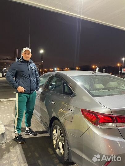 Водитель на личном автомобиле