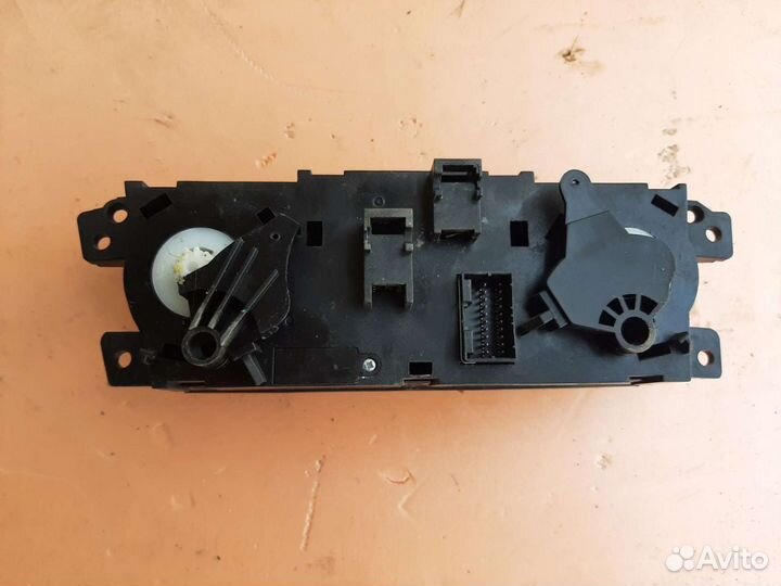 Brilliance V5 блок управления климатом