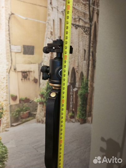 Штатив для фотоаппарата