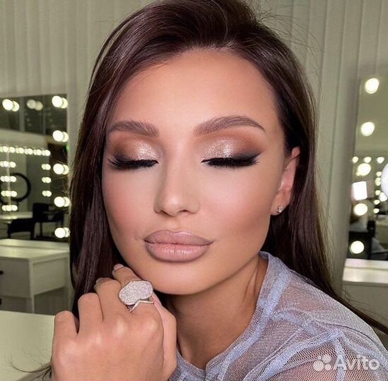 Макияж и прическа